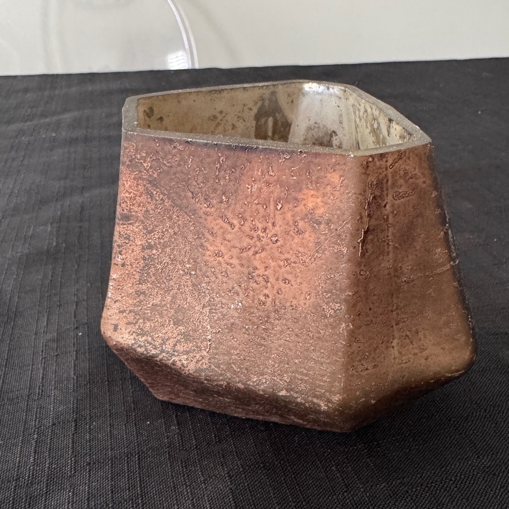 Geometric Copper Planter - Picture 3 of 3